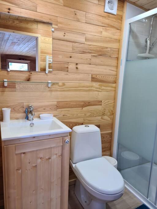 Tiny House Roulotte Villa Cuges-les-Pins Buitenkant foto